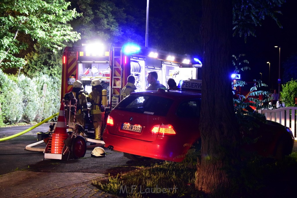 Grossfeuer Einfamilienhaus Siegburg Muehlengrabenstr P0066.JPG - Miklos Laubert